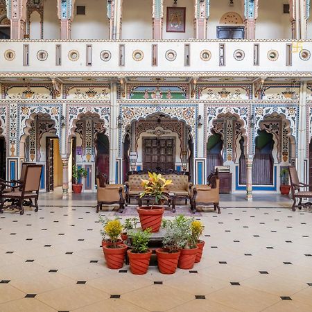Hotel Shahi Palace Mandāwa Dış mekan fotoğraf